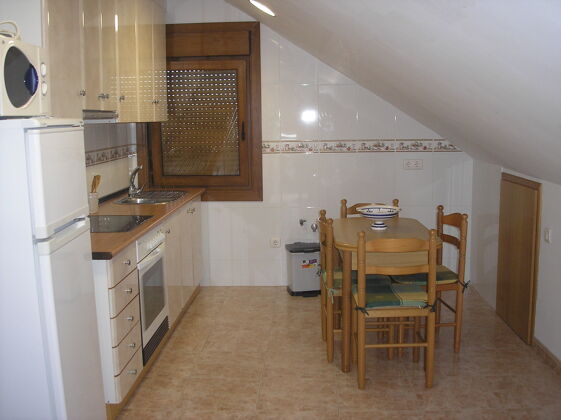 Beautiful appartement 1 km away from the beach for 4 ppl. at A Guarda