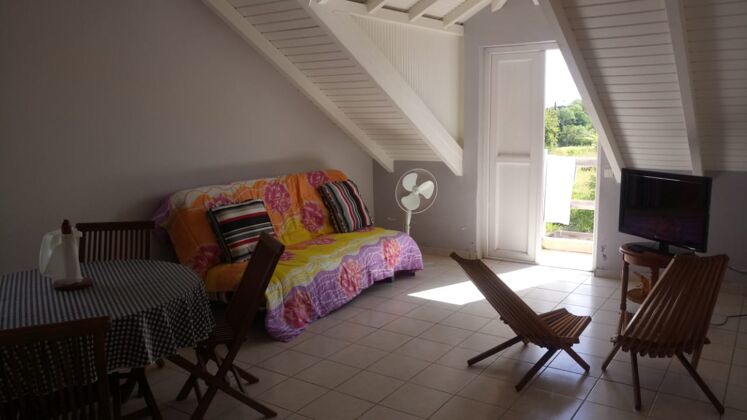 Beautiful appartement 4 km away from the beach for 4 ppl. with terrace