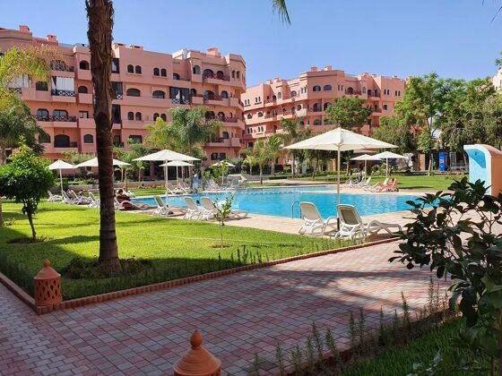 Appartamento per 7 pers. con accesso piscina e terrazza a Marrakech