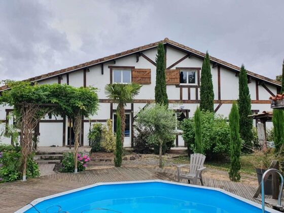 Amazing house for 12 ppl. with swimming-pool at Sainte-Eulalie-en-Born