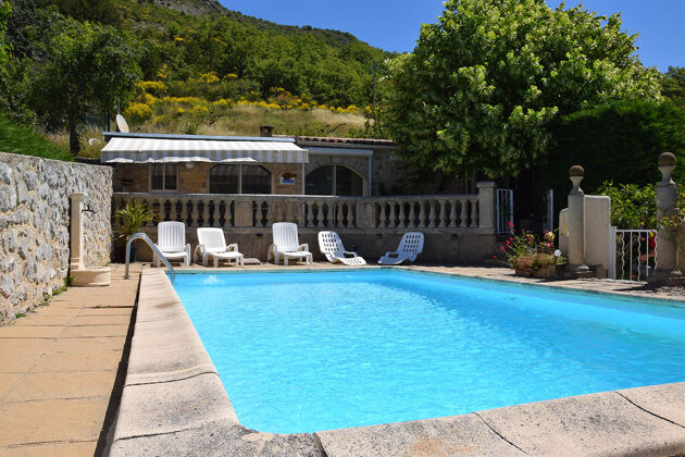 Appartamento per 6 pers. con piscina e giardino a La Roche-sur-le-Buis