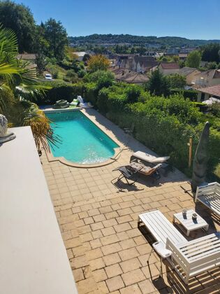 Villa für 9 Pers. mit Schwimmbad, jacuzzi und Terrasse in Périgueux