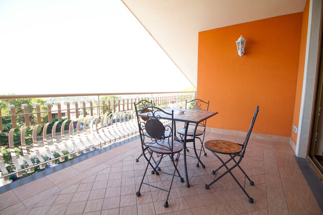 Nice appartement 9 km away from the beach for 6 ppl. at Trecastagni