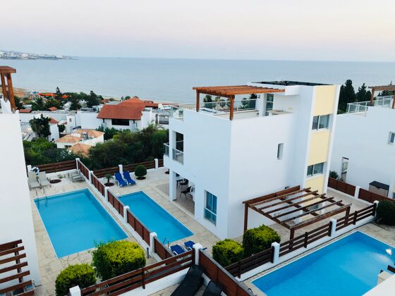Villa 1 km vom Strand entfernt für 6 Pers. mit Schwimmbad in Peyia