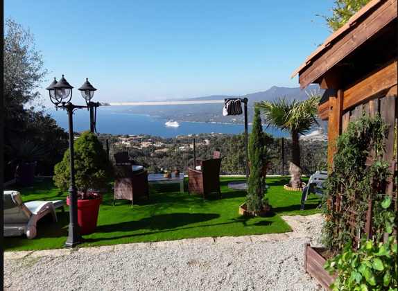 Maison à 2 km de la plage pour 4 pers. avec jardin à Viggianello