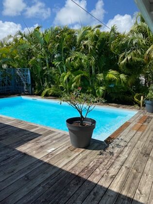 Spacious villa 1 km away from the beach for 6 ppl. with swimming-pool