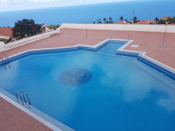 Nice appartement 4 km away from the beach for 4 ppl. with shared pool