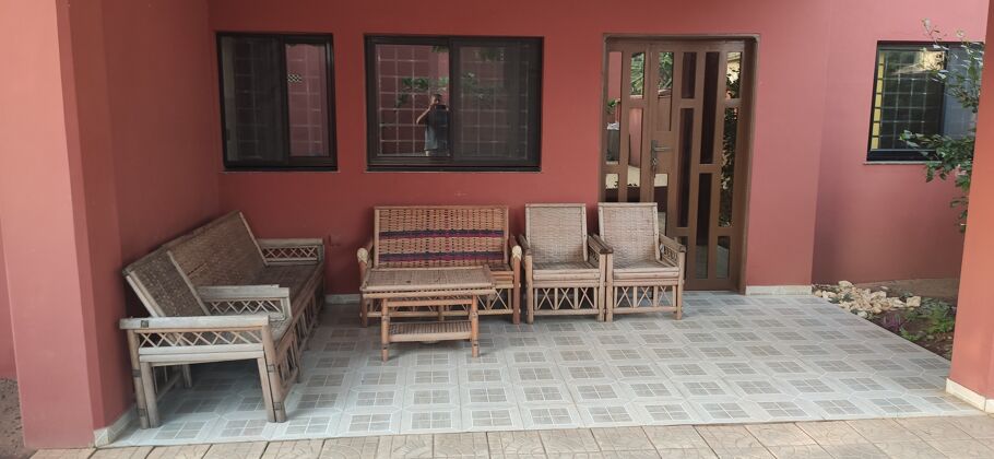 Appartement pour 6 pers. avec piscine partagée et jardin à Porto-Novo