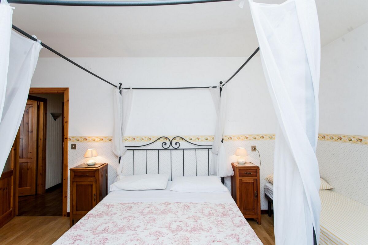 Bedroom Apartment Ramazzano - Le Pulci