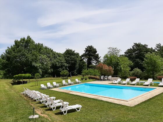 Appartamento per 5 pers. con accesso piscina e terrazza a Montecarlo