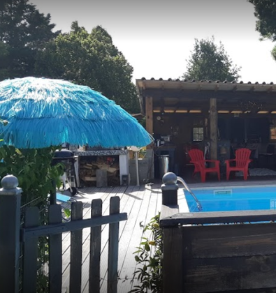 Maison pour 2 pers. avec piscine, jardin et terrasse à Montfermier