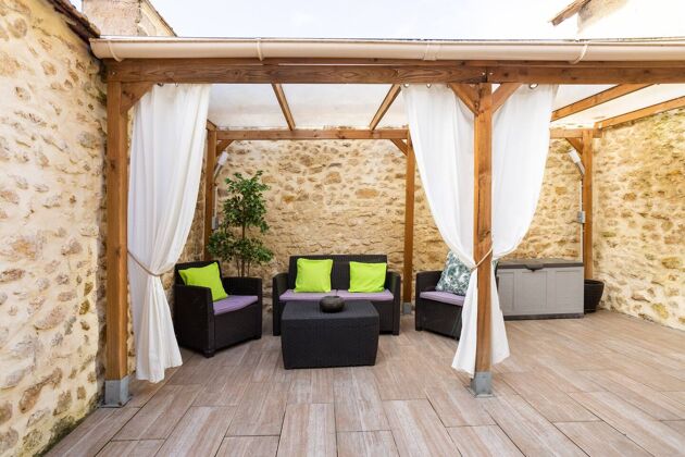 Maison exceptionnelle pour 3 pers. avec terrasse à Noyen-sur-Sarthe