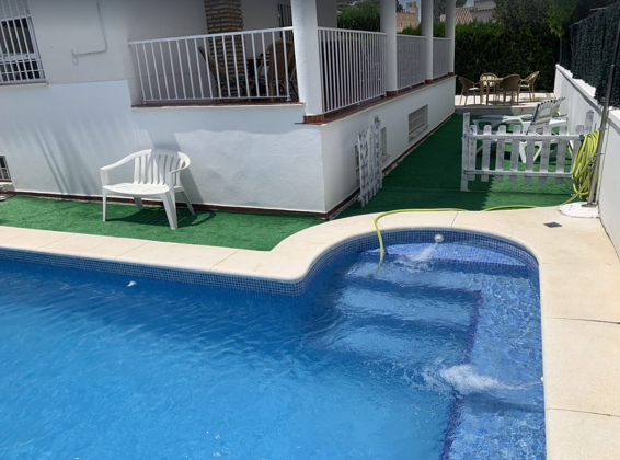 A 300 m dalla spiaggia! Villa per 12 pers. con piscina a Isla Cristina