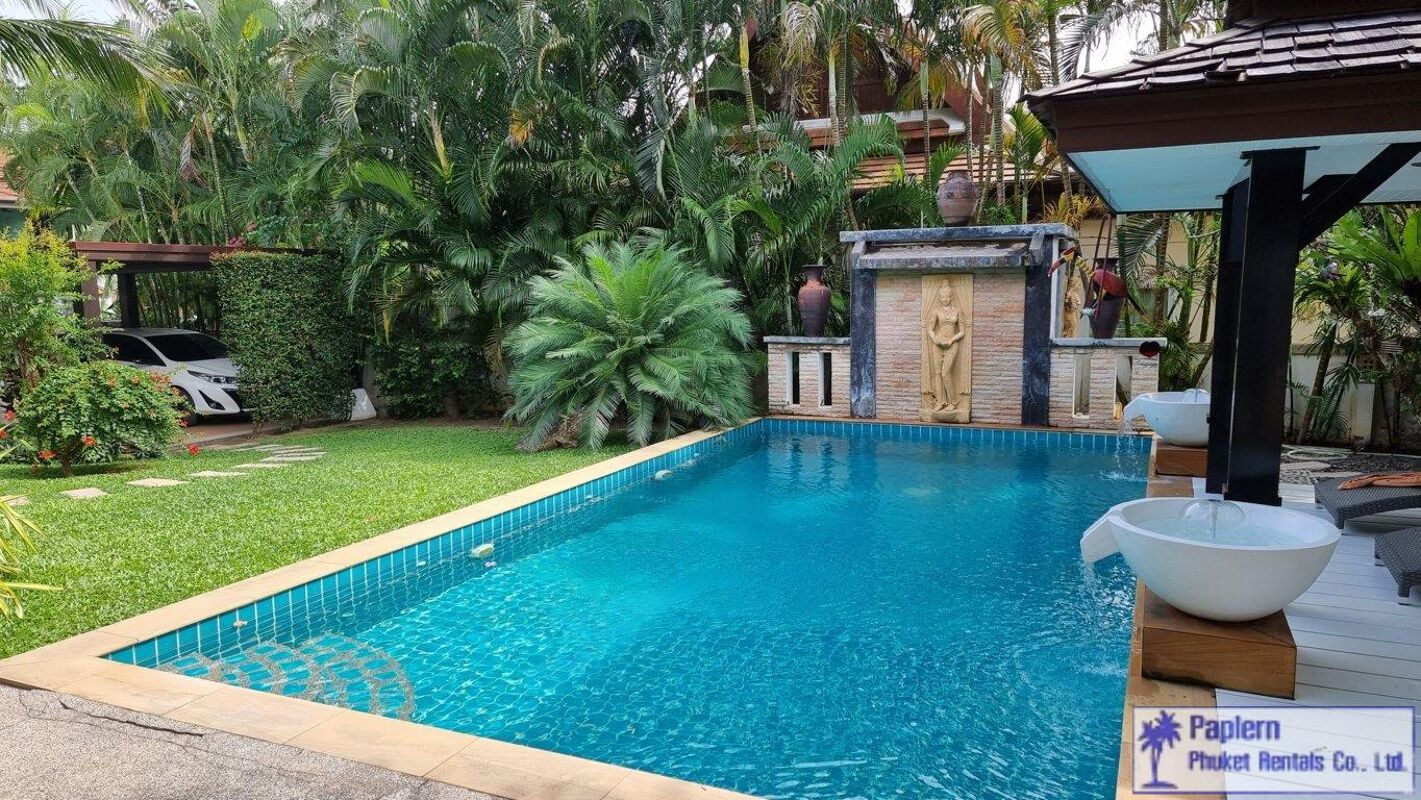 Vue sur piscine Villa Rawaï
