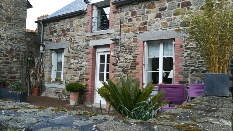 Superbe maison pour 4 pers. avec terrasse à Le Vivier-sur-Mer