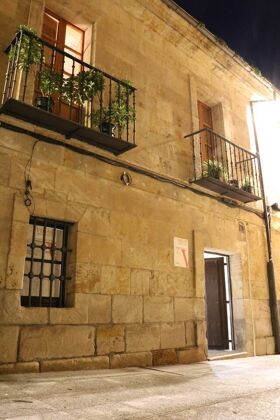 Beautiful appartement for 3 ppl. at Salamanca