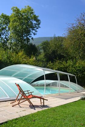 Casa per 4 pers. con accesso piscina, giardino e terrazza a Gembrie