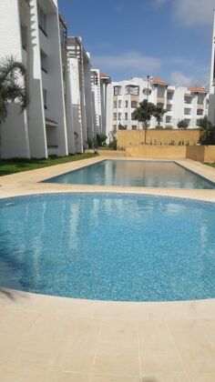 Apartamento a 1 km de la playa para 6 pers. con piscina compartida