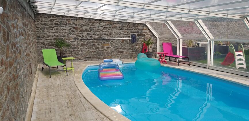 Haus für 6 Pers. mit Zugang zum Pool, Garten und Terrasse in Pontorson