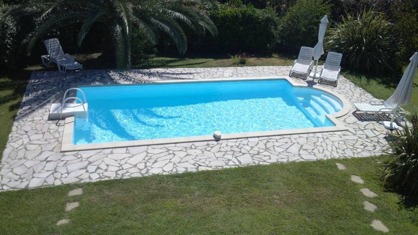 Swimming pool view Villa Solaro