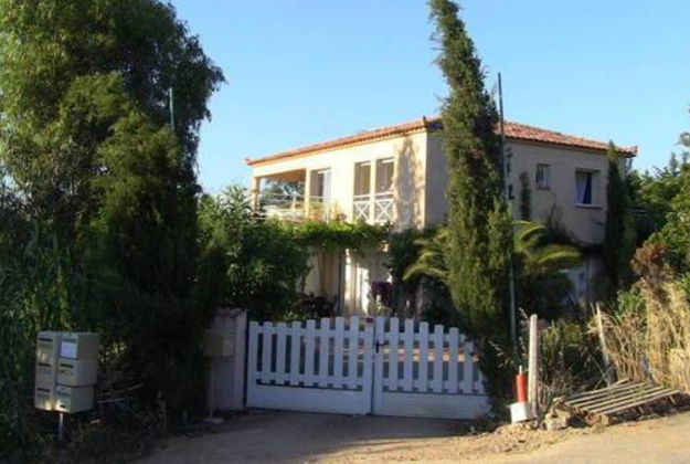Nice house 2 km away from the beach for 6 ppl. at Punta Di Porticcio