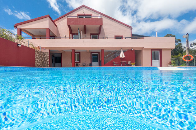 Grande casa a 5 km dalla spiaggia per 18 pers. con piscina a Prazeres