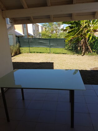 House 2 km away from the beach for 4 ppl. with garden at Port-Louis