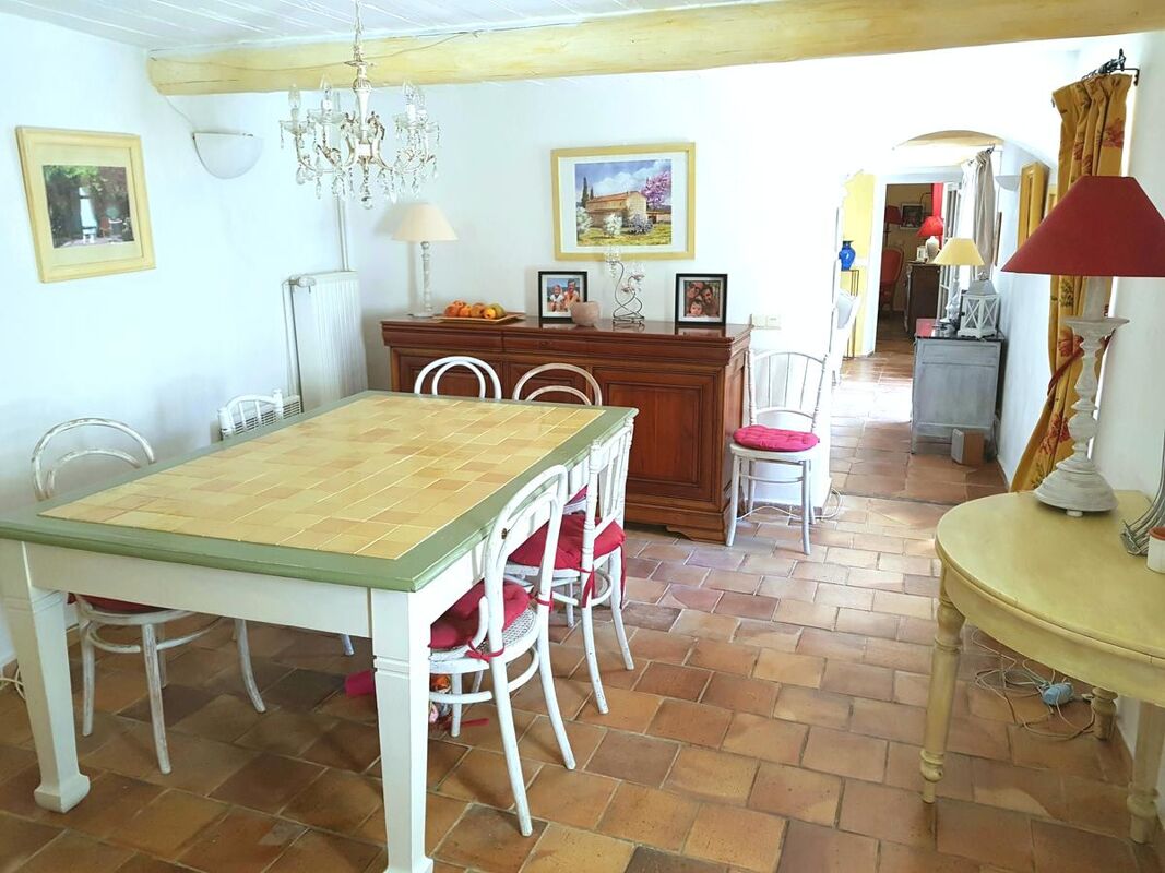 Dining room Villa Séguret