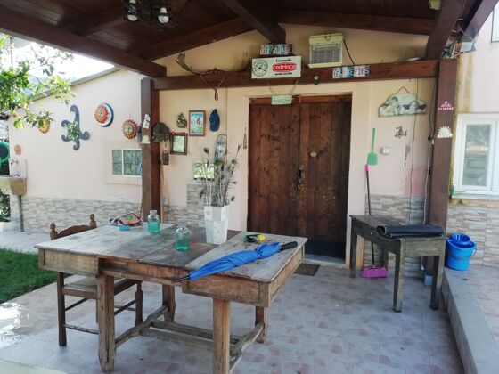 Hübsche Wohnung für 2 Pers. mit Garten in Castrovillari