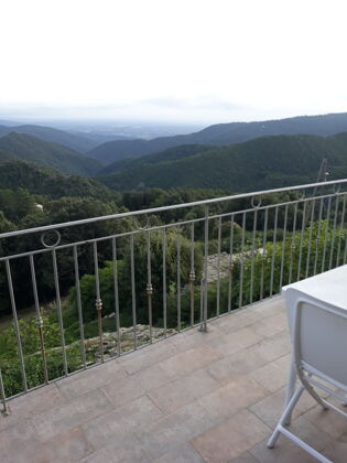 Splendido appartamento per 4 pers. con balcone a Isolaccio-Di-Fiumorbo